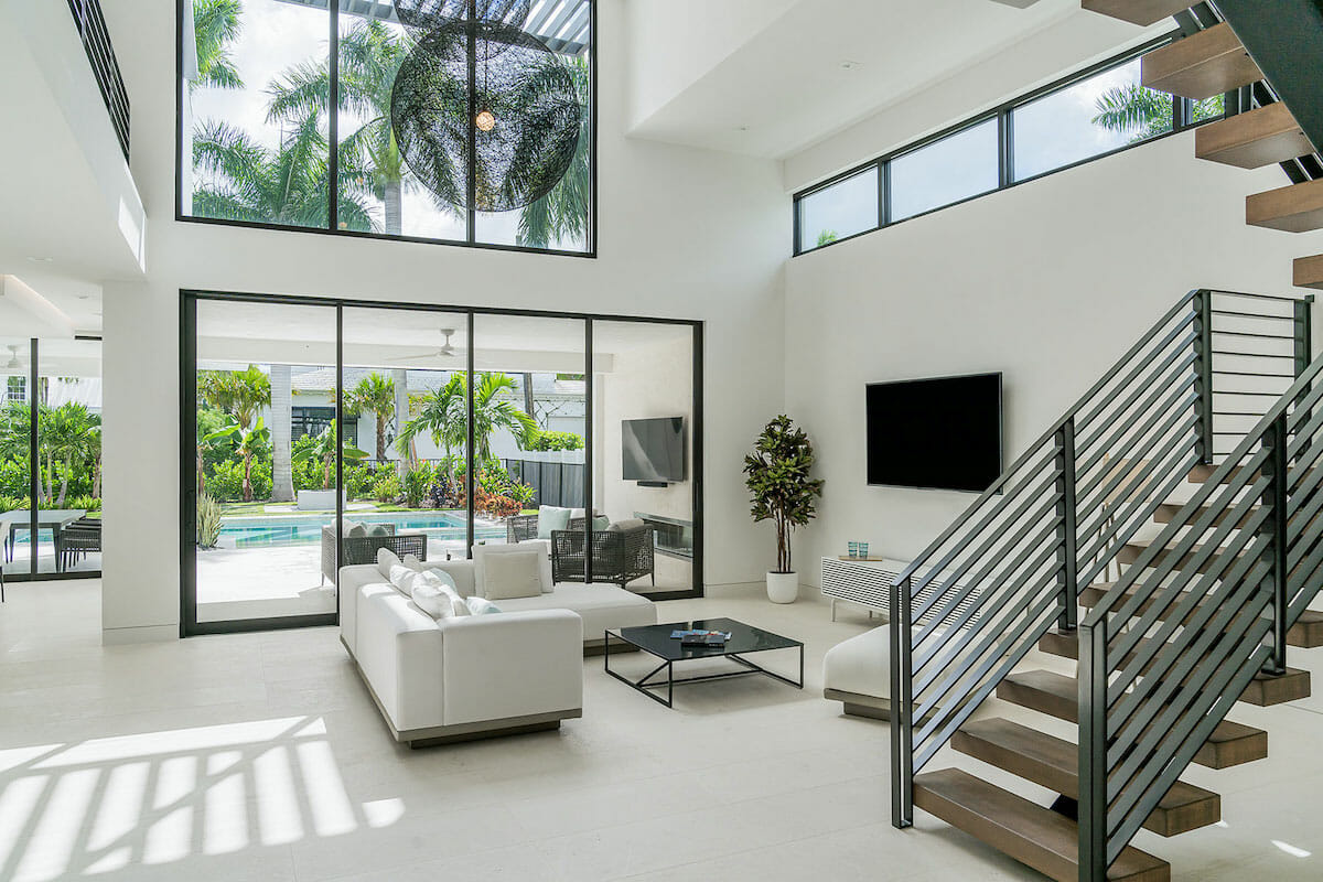 minimalist-modern-home-interior-design-with-a-patio
